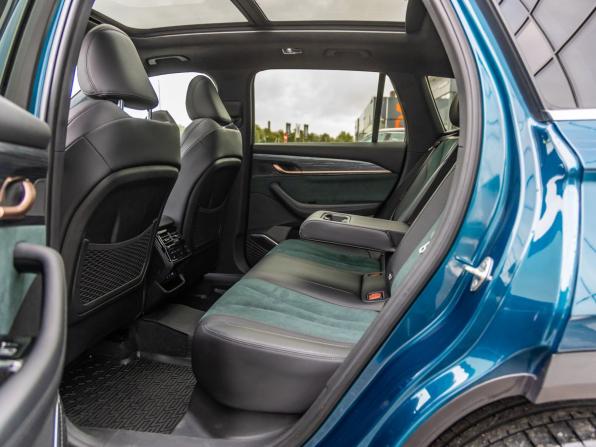 Geely Monjaro I с пробегом 2023 года, цена 3 498 000 рублей, 51823 км, внедорожник, Автокод Объявления