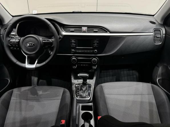 Kia Rio IV Рестайлинг с пробегом 2020 года, цена 1 439 000 рублей, 132888 км, седан, Автокод Объявления