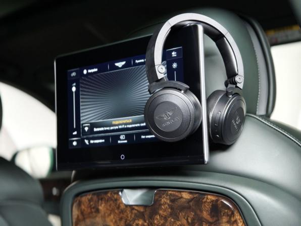Bentley Bentayga I Рестайлинг с пробегом 2023 года, цена 28 000 000 рублей, 11975 км, внедорожник, Автокод Объявления