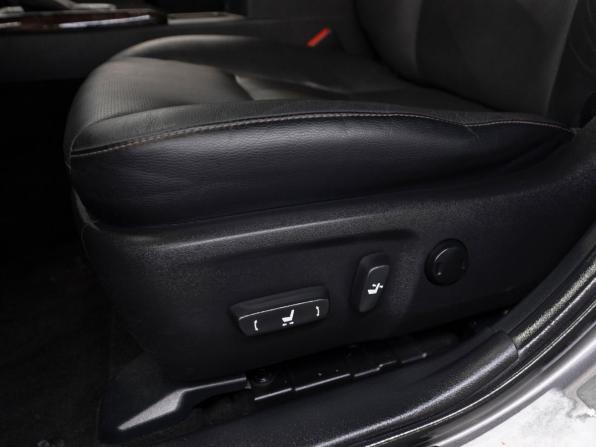 Toyota Camry VII (XV50) Рестайлинг с пробегом 2015 года, цена 2 080 000 рублей, 165987 км, седан, Автокод Объявления