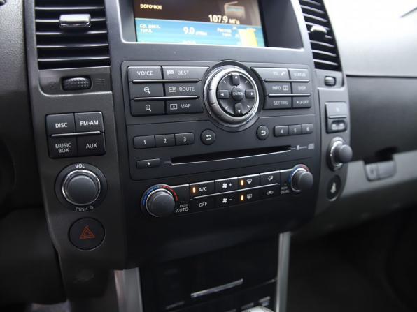 Nissan Pathfinder III Рестайлинг с пробегом 2011 года, цена 1 490 000 рублей, 238053 км, внедорожник, Автокод Объявления