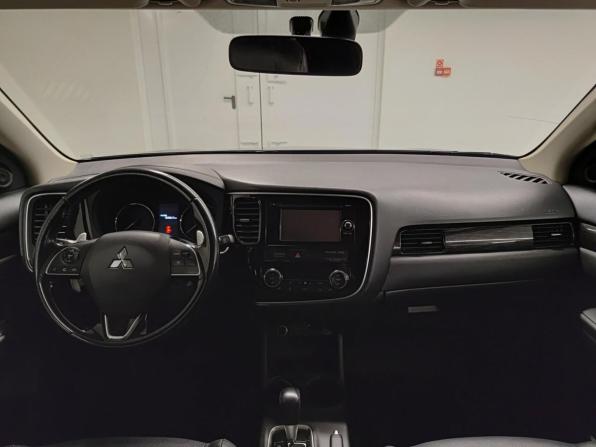 Mitsubishi Outlander III Рестайлинг 2 с пробегом 2016 года, цена 2 000 000 рублей, 178840 км, внедорожник, Автокод Объявления