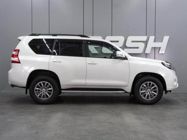 Toyota Land Cruiser Prado 150 Series Рестайлинг 1 с пробегом 2014 года, цена 3 710 000 рублей, 187923 км, внедорожник, Автокод Объявления