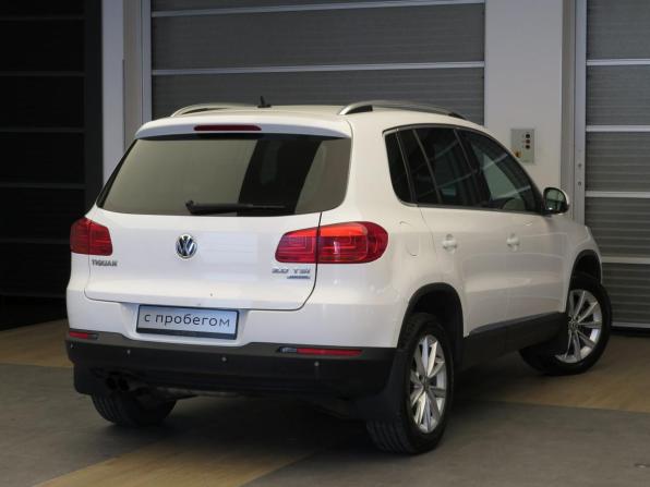 Volkswagen Tiguan I Рестайлинг с пробегом 2011 года, цена 1 110 000 рублей, 217791 км, внедорожник, Автокод Объявления