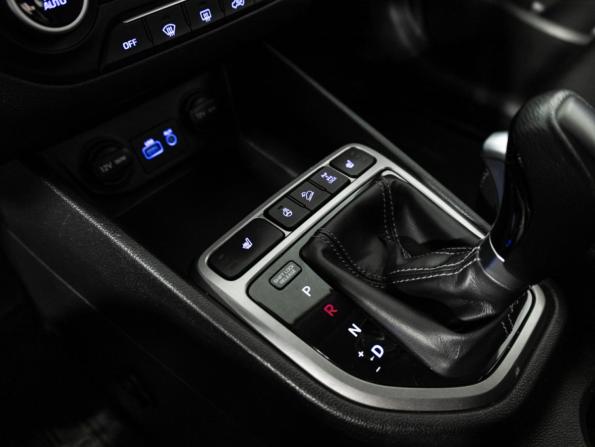 Hyundai Creta I с пробегом 2017 года, цена 1 699 700 рублей, 121744 км, внедорожник, Автокод Объявления