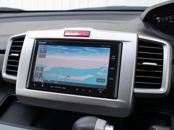 Honda Freed I Рестайлинг 2 с пробегом 2014 года, цена 1 290 000 рублей, 176811 км, компактвэн, Автокод Объявления