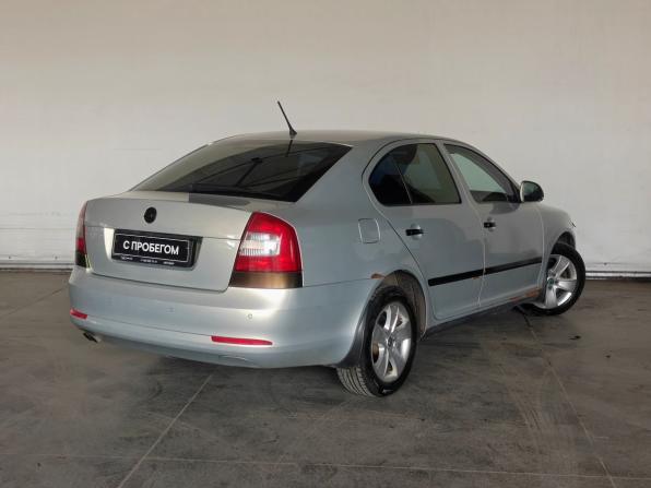 Skoda Octavia II (A5) Рестайлинг с пробегом 2012 года, цена 695 000 рублей, 317875 км, лифтбек, Автокод Объявления