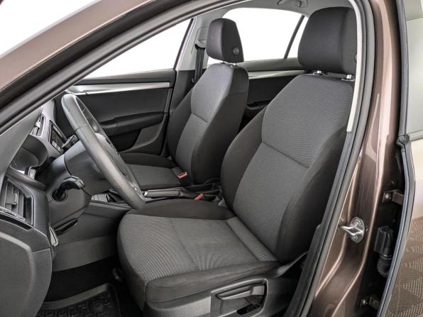 Skoda Octavia III (A7) с пробегом 2017 года, цена 1 300 000 рублей, 218916 км, лифтбек, Автокод Объявления