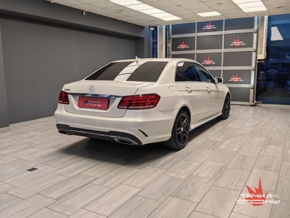 Mercedes-Benz E-Класс IV (W212 S212 C207) Рестайлинг с пробегом 2014 года, цена 1 890 000 рублей, 256000 км, седан, Автокод Объявления