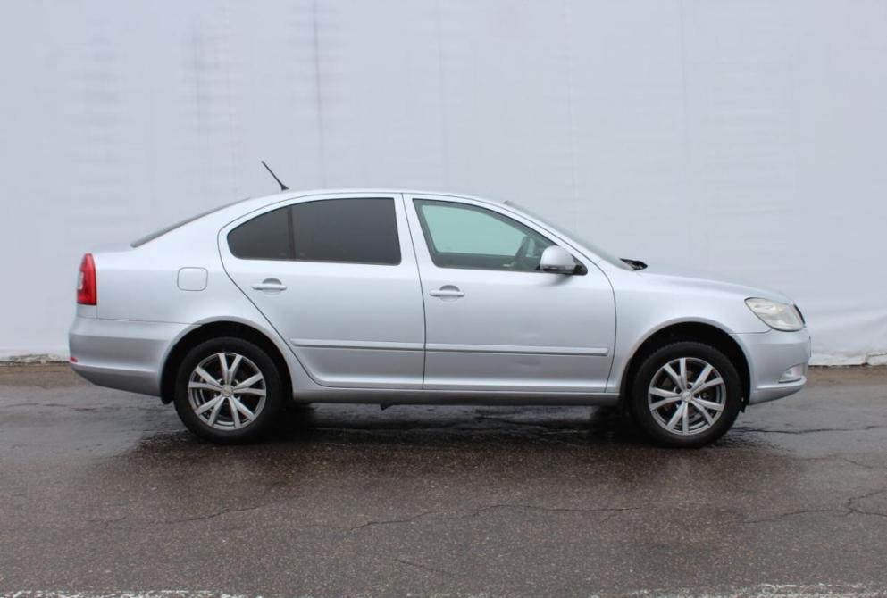 Skoda Octavia II (A5) Рестайлинг Нижний Новгород  - изображение 4