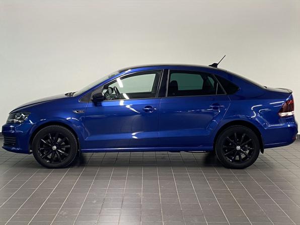 Volkswagen Polo V Рестайлинг с пробегом 2019 года, цена 1 240 000 рублей, 50232 км, седан, Автокод Объявления