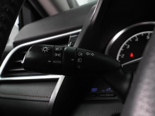 Toyota Camry VIII (XV70) с пробегом 2018 года, цена 3 234 000 рублей, 210950 км, седан, Автокод Объявления
