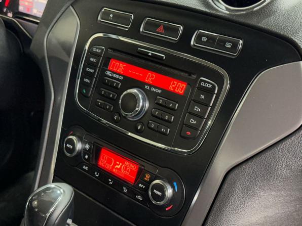 Ford Mondeo IV Рестайлинг с пробегом 2012 года, цена 809 900 рублей, 228142 км, седан, Автокод Объявления