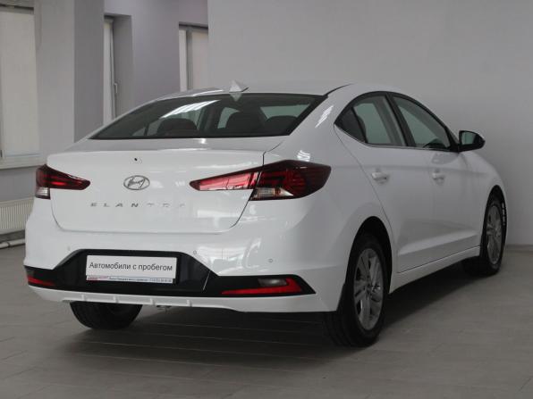 Hyundai Elantra VI (AD) Рестайлинг с пробегом 2019 года, цена 1 699 900 рублей, 126579 км, седан, Автокод Объявления