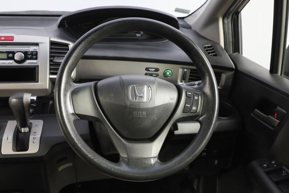Honda Freed I Рестайлинг Новосибирск  - изображение 12