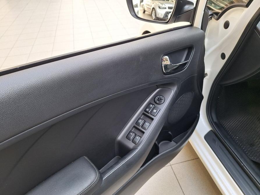 Kia Cerato III Рестайлинг (Classic) Челябинск  - изображение 17