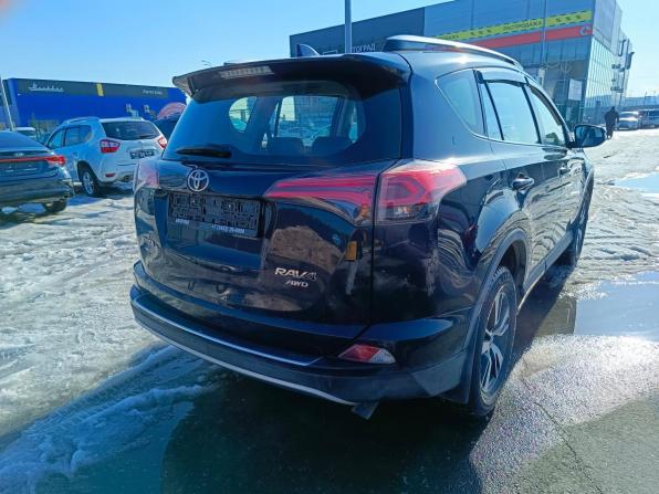 Toyota RAV4 IV (XA40) Рестайлинг с пробегом 2018 года, цена 2 500 000 рублей, 139017 км, внедорожник, Автокод Объявления
