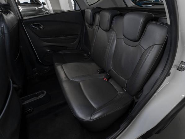 Renault Kaptur I с пробегом 2017 года, цена 1 640 000 рублей, 109476 км, внедорожник, Автокод Объявления