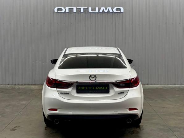 Mazda 6 III (GJ) Рестайлинг с пробегом 2015 года, цена 1 647 000 рублей, 216000 км, седан, Автокод Объявления