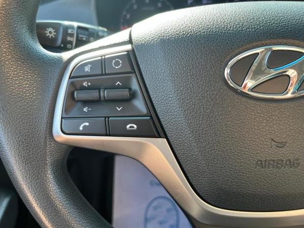 Hyundai Solaris II Рестайлинг с пробегом 2021 года, цена 1 580 300 рублей, 75388 км, седан, Автокод Объявления