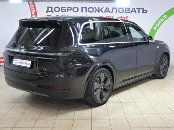 Li Auto (Lixiang) L9 I с пробегом 2023 года, цена 6 540 000 рублей, 31122 км, внедорожник, Автокод Объявления