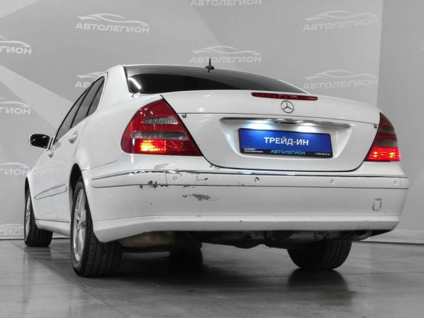 Mercedes-Benz E-Класс III (W211 S211) с пробегом 2005 года, цена 805 000 рублей, 301229 км, седан, Автокод Объявления