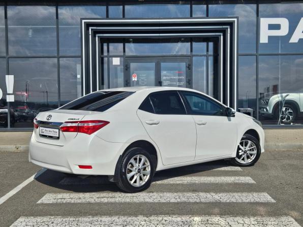 Toyota Corolla XI (E160 E170 E180) с пробегом 2014 года, цена 1 298 000 рублей, 155000 км, седан, Автокод Объявления