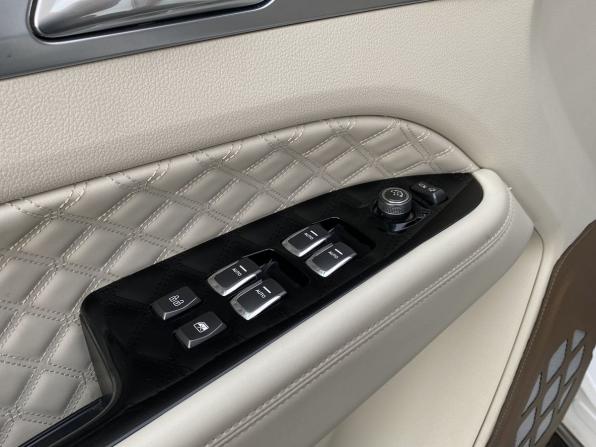 SsangYong Rexton IV Рестайлинг с пробегом 2021 года, цена 3 549 000 рублей, 56000 км, внедорожник, Автокод Объявления