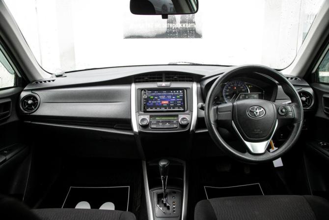Toyota Corolla XI (E160 E170 E180) с пробегом 2016 года, цена 1 145 000 рублей, 167500 км, универсал, Автокод Объявления