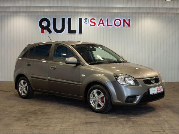 Kia Rio II Рестайлинг с пробегом 2010 года, цена 720 000 рублей, 147811 км, хэтчбек, Автокод Объявления