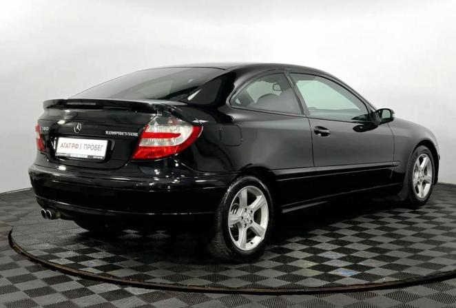 Mercedes-Benz C-Класс II (W203) Рестайлинг с пробегом 2006 года, цена 650 000 рублей, 211410 км, хэтчбек, Автокод Объявления