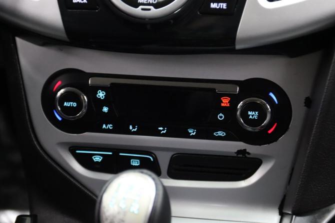 Ford Focus III с пробегом 2012 года, цена 695 950 рублей, 141975 км, седан, Автокод Объявления