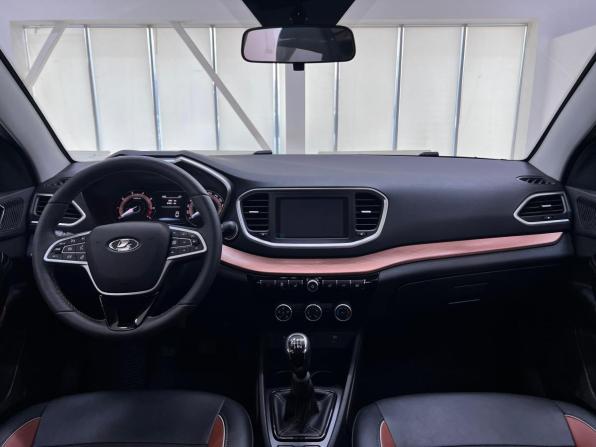 Lada (ВАЗ) Vesta I Рестайлинг (NG) с пробегом 2026 года, цена 1 890 000 рублей, 5500 км, универсал, Автокод Объявления
