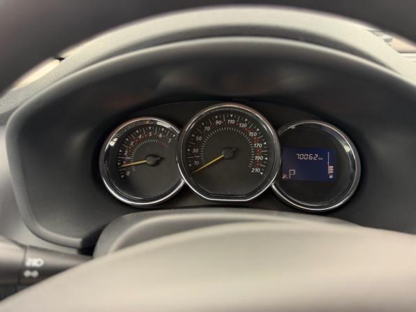 Renault Sandero II с пробегом 2017 года, цена 1 120 000 рублей, 69900 км, хэтчбек, Автокод Объявления