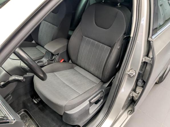 Skoda Octavia III (A7) Рестайлинг с пробегом 2020 года, цена 2 065 000 рублей, 61478 км, лифтбек, Автокод Объявления