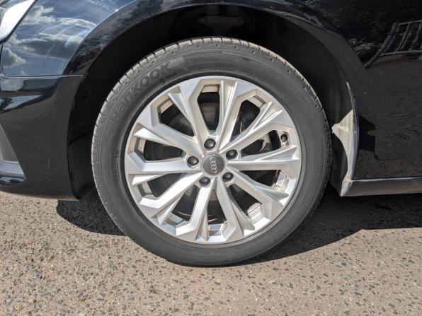 Audi A4 V (B9) Рестайлинг с пробегом 2020 года, цена 3 250 000 рублей, 48016 км, седан, Автокод Объявления