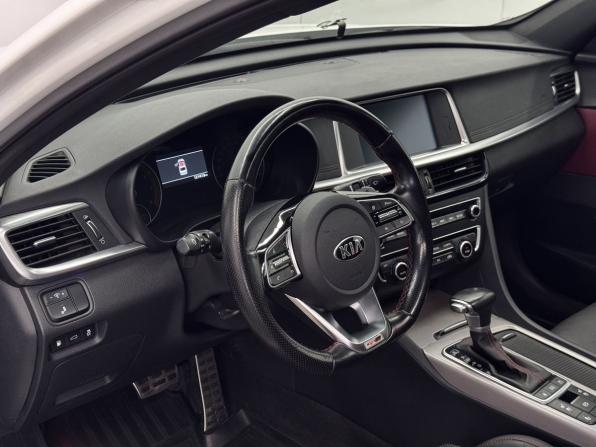 Kia Optima IV с пробегом 2018 года, цена 2 270 000 рублей, 121412 км, седан, Автокод Объявления