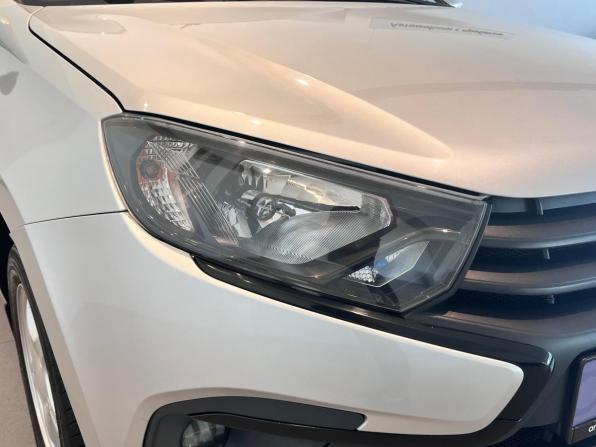 Lada (ВАЗ) Granta I Рестайлинг с пробегом 2022 года, цена 777 000 рублей, 63026 км, хэтчбек, Автокод Объявления