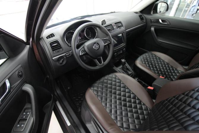 Skoda Yeti I Рестайлинг с пробегом 2015 года, цена 1 100 000 рублей, 205177 км, внедорожник, Автокод Объявления