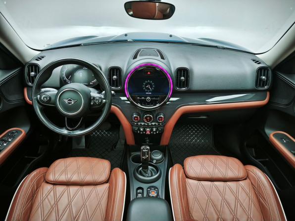 Mini Countryman II Рестайлинг с пробегом 2021 года, цена 2 375 000 рублей, 131757 км, внедорожник, Автокод Объявления