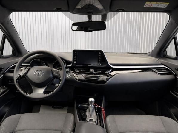 Toyota C-HR I Рестайлинг с пробегом 2020 года, цена 2 297 000 рублей, 97422 км, внедорожник, Автокод Объявления