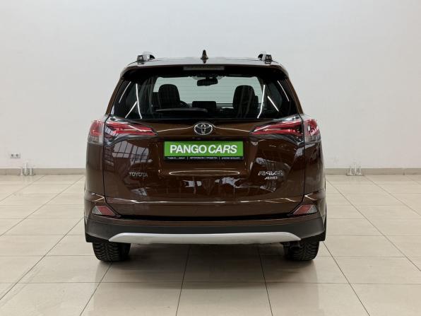 Toyota RAV4 IV (XA40) Рестайлинг с пробегом 2017 года, цена 2 230 000 рублей, 138492 км, внедорожник, Автокод Объявления