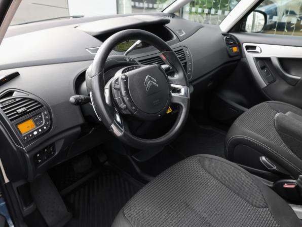 Citroen C4 Picasso I с пробегом 2012 года, цена 598 000 рублей, 142387 км, компактвэн, Автокод Объявления