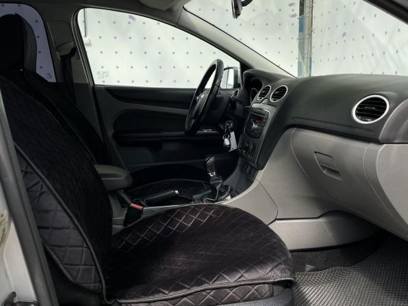 Ford Focus II Рестайлинг с пробегом 2011 года, цена 695 000 рублей, 113715 км, седан, Автокод Объявления