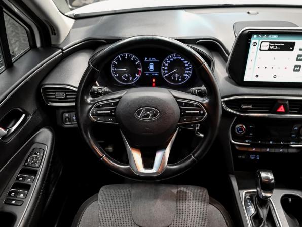 Hyundai Santa Fe IV с пробегом 2018 года, цена 2 800 000 рублей, 162196 км, внедорожник, Автокод Объявления