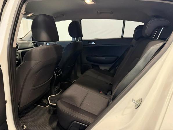 Kia Sportage IV Рестайлинг с пробегом 2021 года, цена 2 309 000 рублей, 114695 км, внедорожник, Автокод Объявления