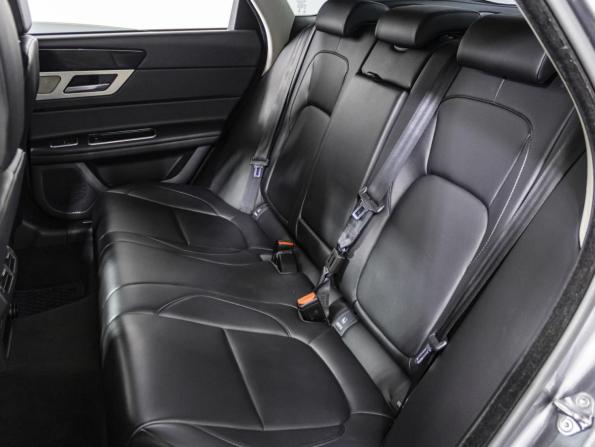 Jaguar XF II с пробегом 2018 года, цена 2 149 000 рублей, 104834 км, седан, Автокод Объявления