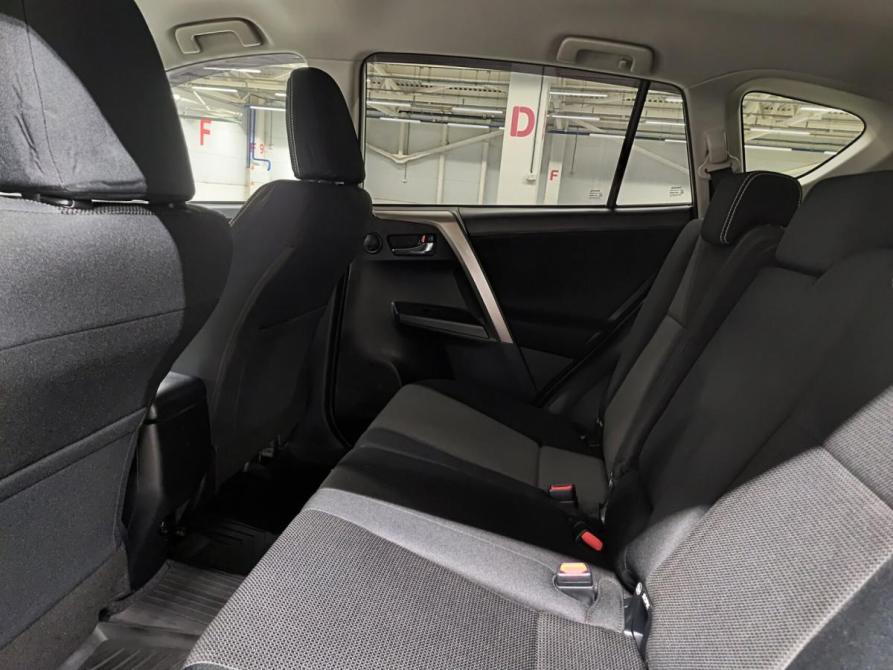 Toyota RAV4 IV (XA40) Рестайлинг Казань  - изображение 15