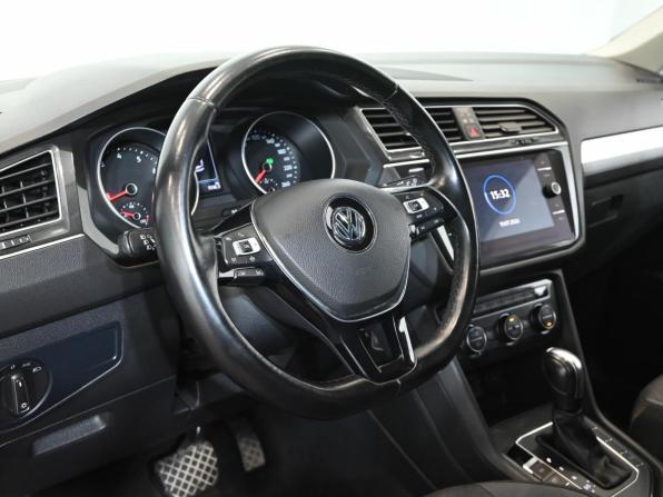 Volkswagen Tiguan II с пробегом 2020 года, цена 2 490 000 рублей, 88099 км, внедорожник, Автокод Объявления