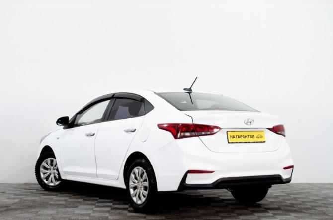 Hyundai Solaris II с пробегом 2019 года, цена 1 059 000 рублей, 68523 км, седан, Автокод Объявления